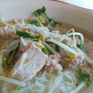 ก๋วยเตี๋ยวแม่เซี้ยม